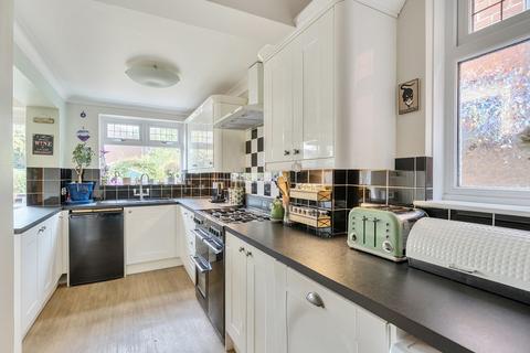 3 bedroom semi-detached house for sale, Yew Road, Southampton SO18