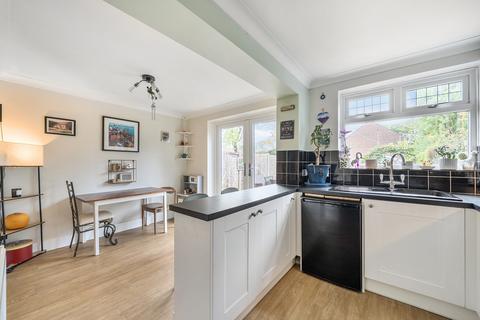 3 bedroom semi-detached house for sale, Yew Road, Southampton SO18