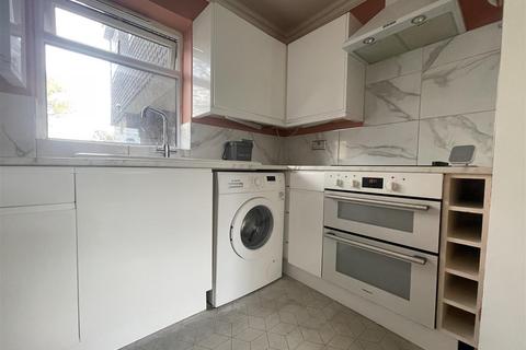 undefined, Castano Court, Kitters Green, ABBOTS LANGLEY