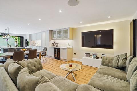 5 bedroom detached house for sale, Lakeside, Bracknell RG42