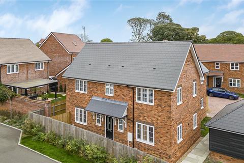 4 bedroom detached house for sale, Risborough Road, Stoke Mandeville, Buckinghamshire