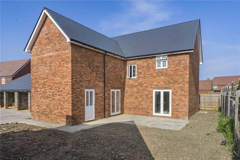 4 bedroom detached house for sale, Risborough Road, Stoke Mandeville, Buckinghamshire