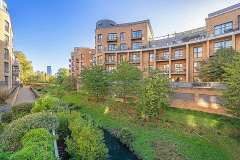 undefined, Connersville Way, Croydon CR0