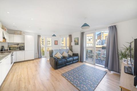 undefined, Connersville Way, Croydon CR0