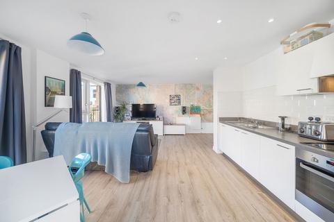 undefined, Connersville Way, Croydon CR0