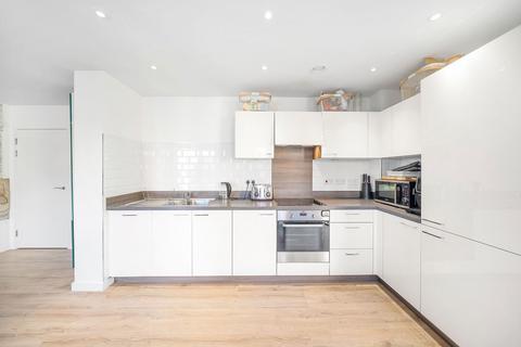 undefined, Connersville Way, Croydon CR0