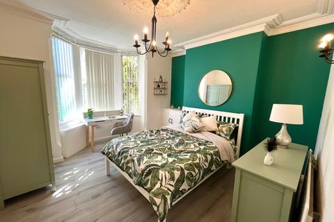 5 bedroom semi-detached house for sale, Dunkirk, Nottingham NG7