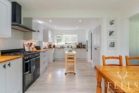 undefined, Appletree Close, Salisbury SP5