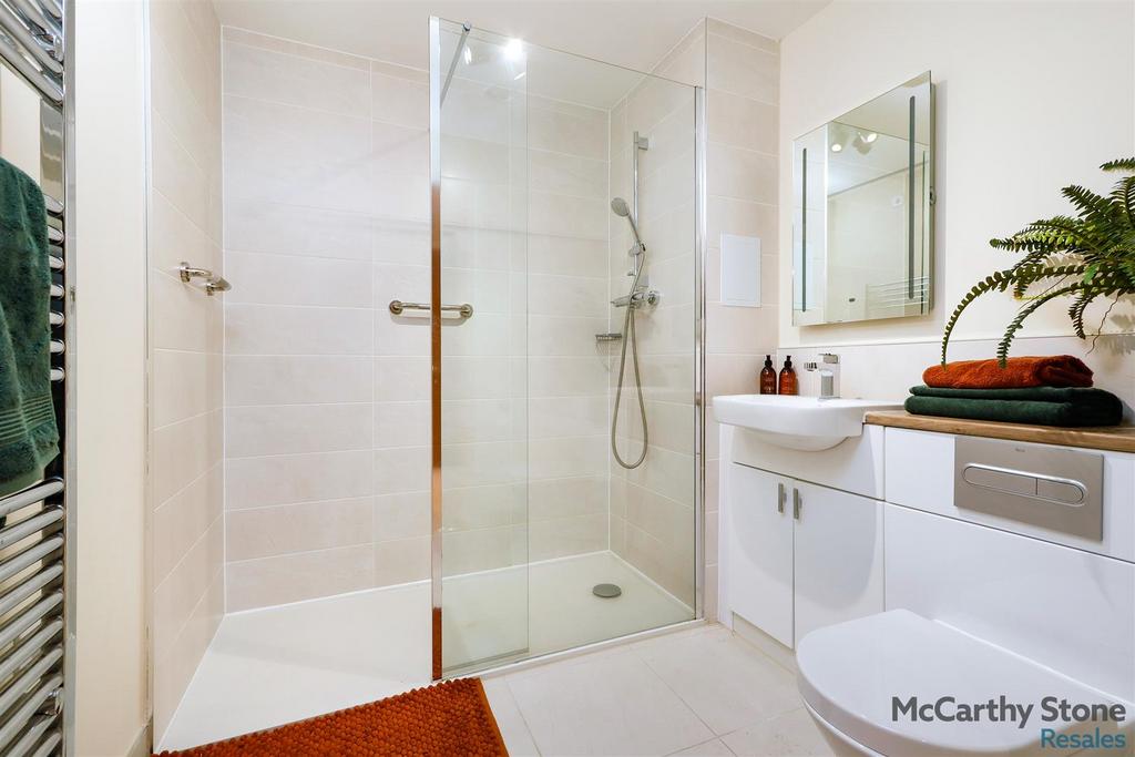 Showerrm31 RWjpg