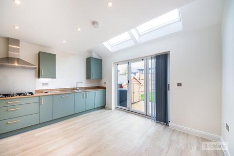 4 bedroom terraced house to rent, Tatterpool Close, Shirley, Solihull, West Midlands, B90