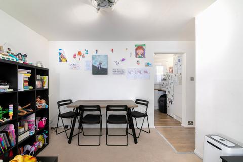 undefined, Cherry Blossom Close, London, N13