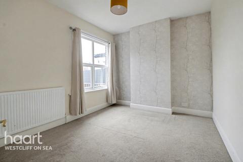 2 bedroom flat for sale, Hamstel Road, Southend-on-Sea