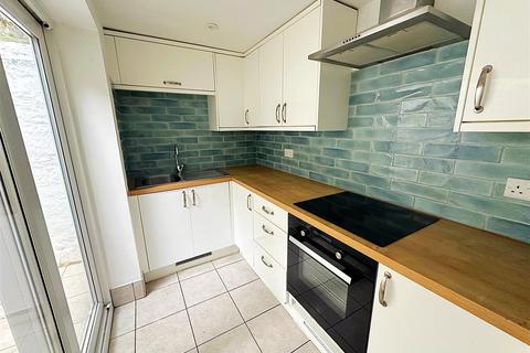 2 bedroom terraced house for sale, Meadfoot Lane, Torquay