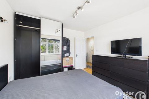undefined, Moneyhill Parade, Rickmansworth, WD3