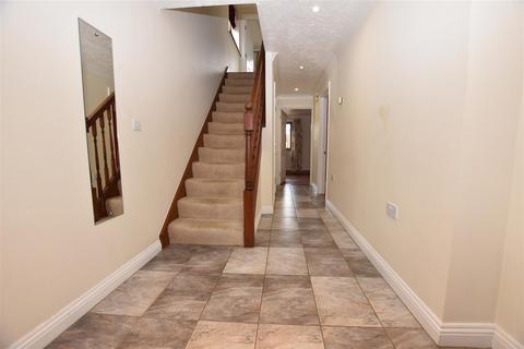 3 bedroom detached house for sale, Woolards Way, South Woodham Ferrers