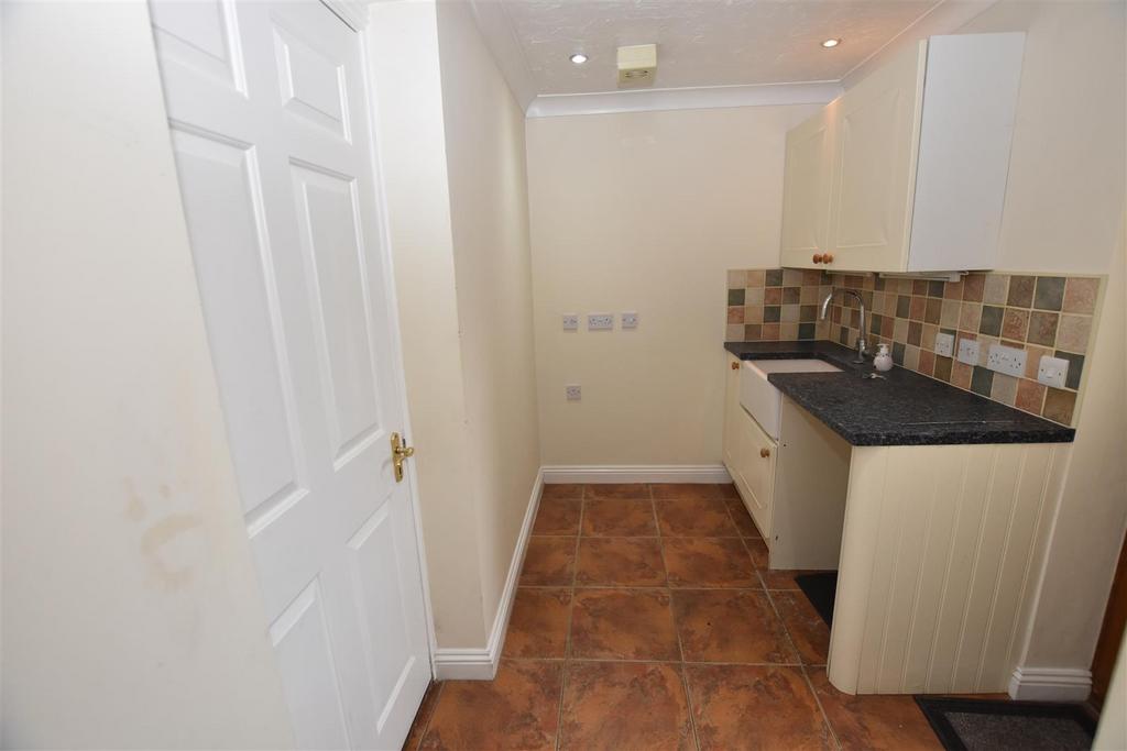 Utility room.JPG