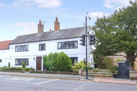 Tadcaster Road, Dringhouses, York
