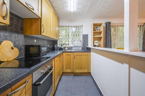 1 bedroom flat to rent, Hadleigh Walk, Beckton, London, E6