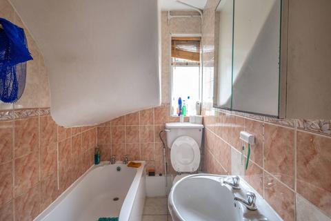 undefined, Palmer Road, Plaistow, London, E13