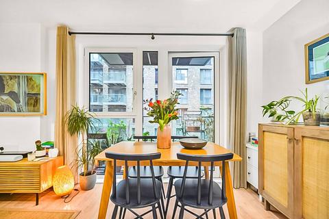 1 bedroom flat for sale, Thunderer Street, Upton Park, London, E13