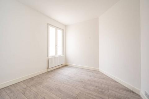 undefined, Chingford Road, Walthamstow, London, E17