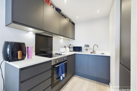 1 bedroom apartment to rent, Jesse Hartley Way, Liverpool