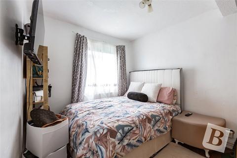 undefined, Alfreds Gardens, Barking, IG11