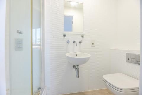 Studio to rent, College Road, Harrow HA1