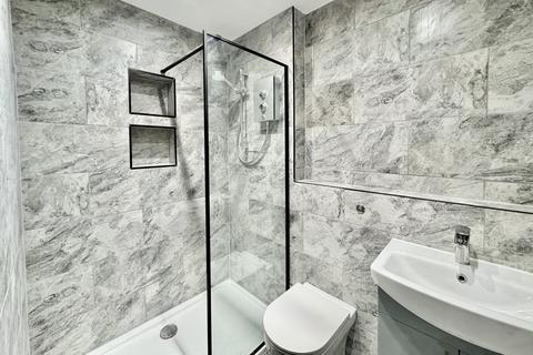 1 bedroom apartment for sale, Christchurch Road, Bournemouth, BH1