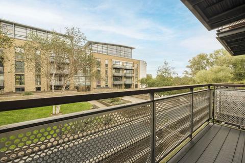 undefined, Ferry Lane, Brentford TW8