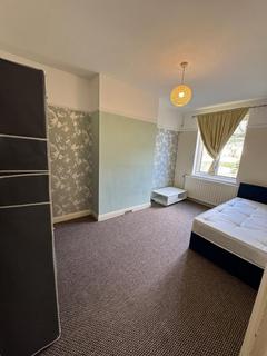 undefined, West End Road, Ruislip HA4