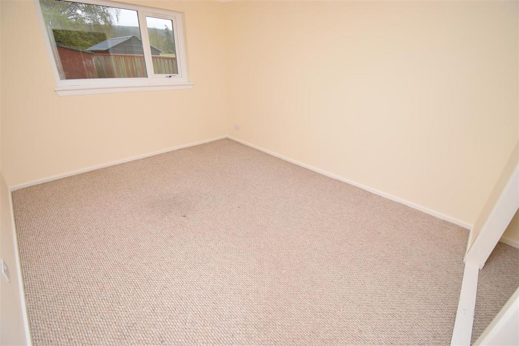 Bedroom one.jpg
