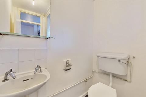 undefined, Blackwell Close, Hackney, E5