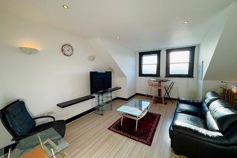Ross Road, London SE25