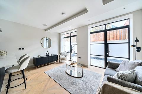 undefined, Gordon Road, London