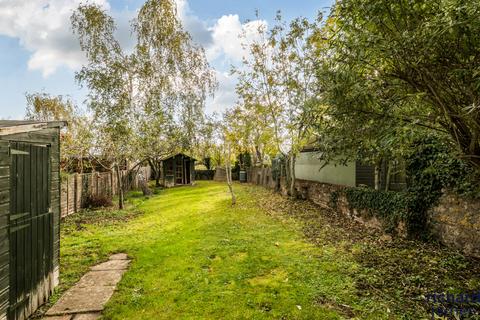 2 bedroom end of terrace house for sale, Station Road, Purton, Swindon, SN5
