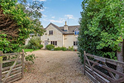 undefined, Down Ampney, Cirencester, Gloucestershire, GL7
