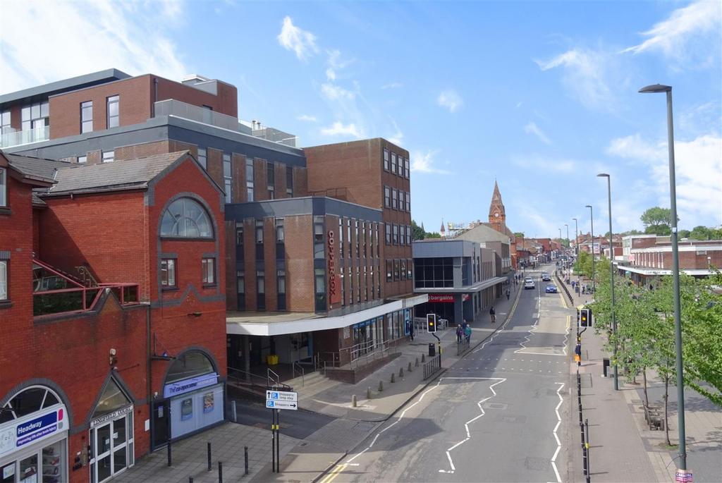High street.jpg