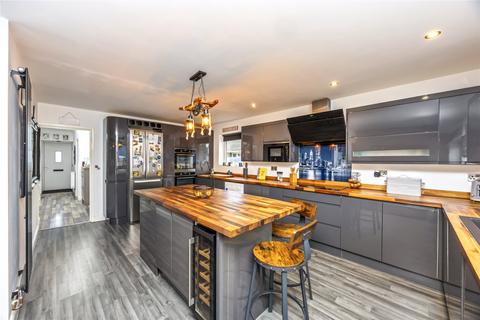 undefined, Vale Avenue, Findon Valley, Worthing, West Sussex, BN14