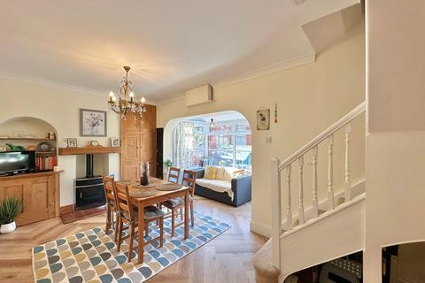 undefined, Belmont, Hereford, HR2