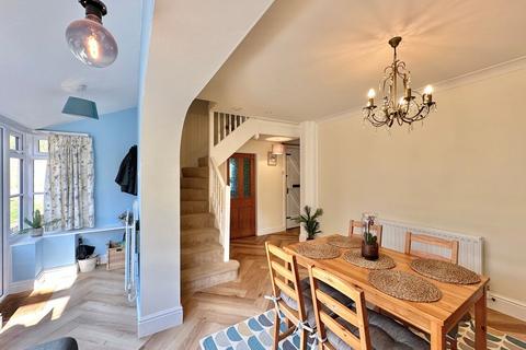 undefined, Belmont, Hereford, HR2