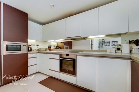 2 bedroom apartment for sale, Baltimore Wharf, London E14