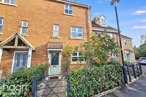 undefined, Mayfly Road, Swindon