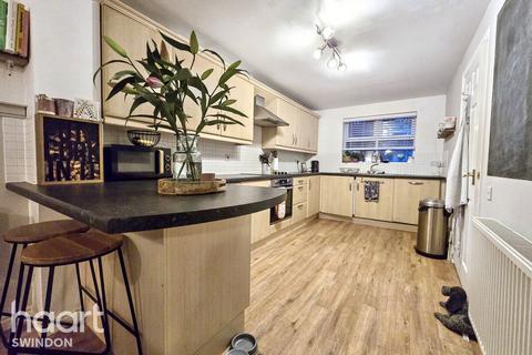undefined, Mayfly Road, Swindon