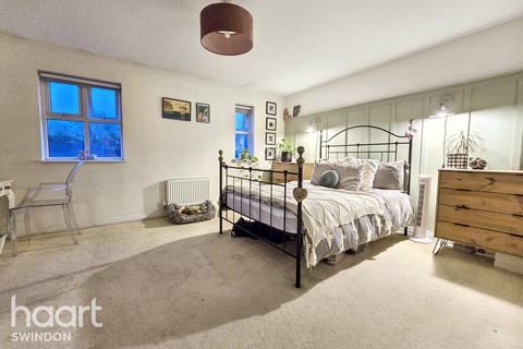 undefined, Mayfly Road, Swindon