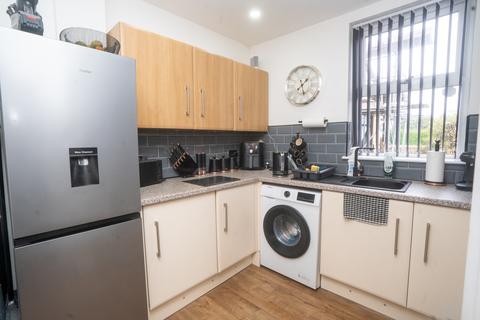 2 bedroom flat for sale, Carr Road, Thornton-Cleveleys FY5