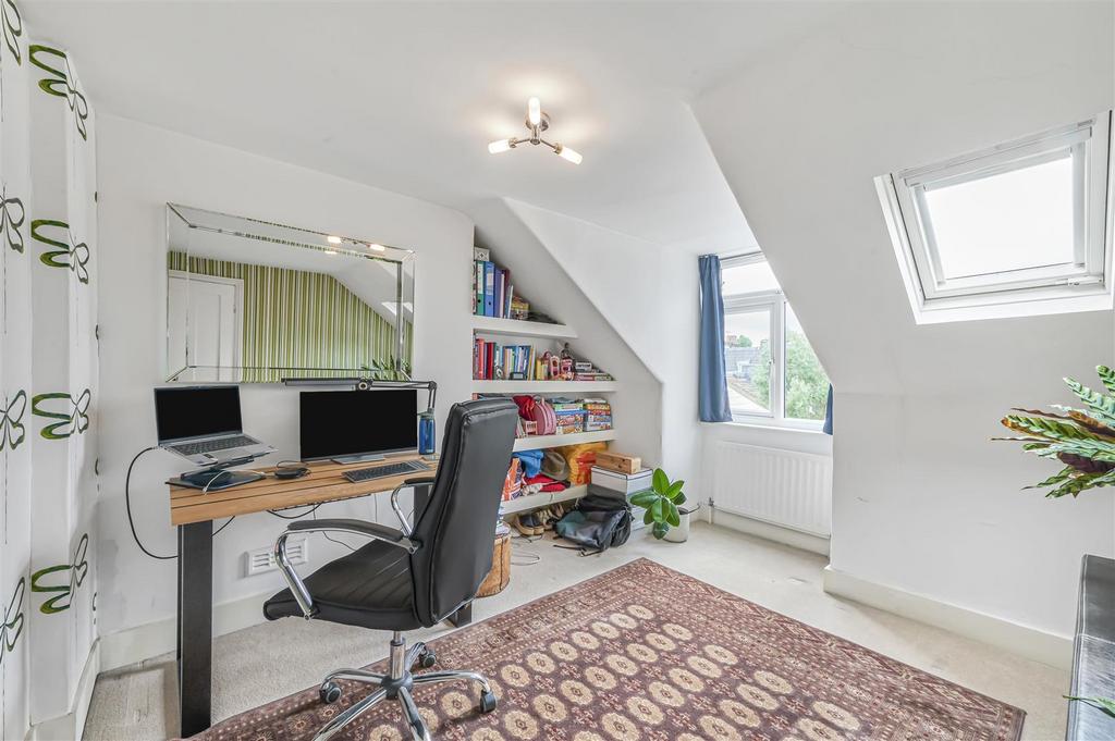 James Anderson - Chelverton Road London SW15 1 RW