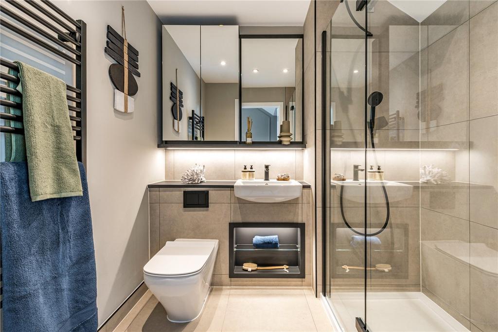 Ensuite