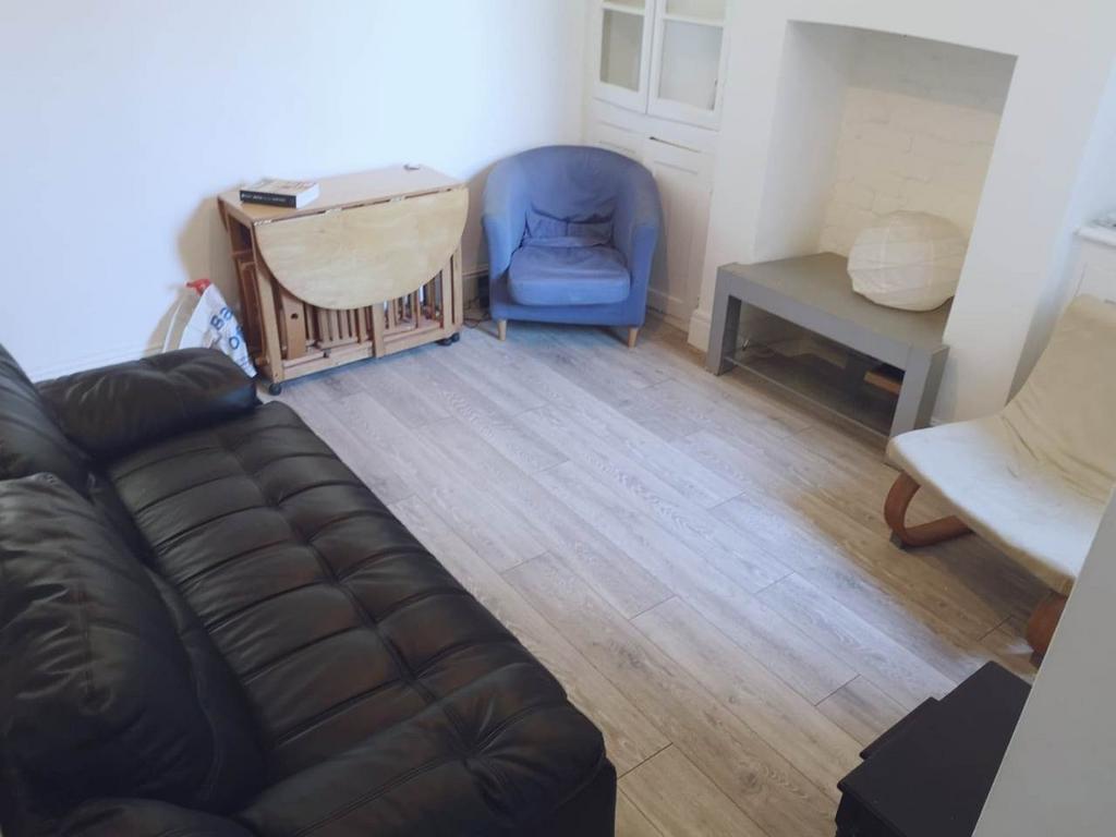 Sitting Room Reverse