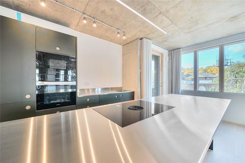 3 bedroom apartment for sale, London Lane, London, E8